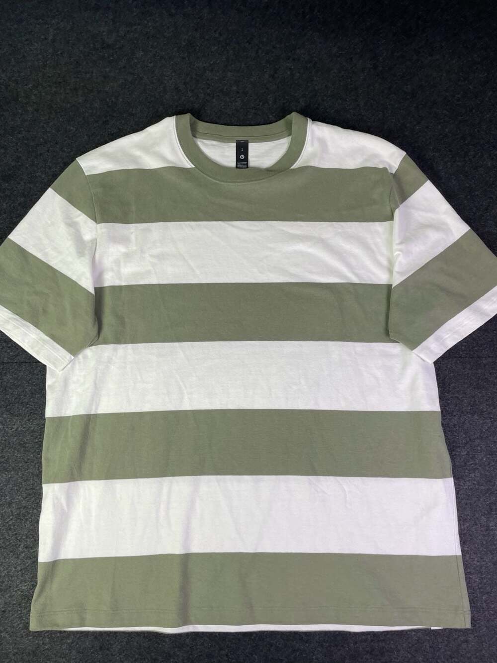 Lululemon Heavyweight Cotton Jersey T-Shirt Stripe Size L Green